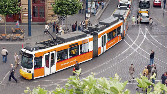 Mainz Niederflurstraßenbahn