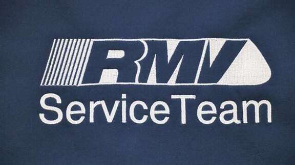 RMV ServiceTeam White Label RMV ServiceTeam knitted on blue tissue