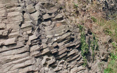 Vergrößerte Ansicht: Basaltformation bei Amöneburg