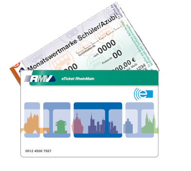 Eine Papierfahrkarte, davor ein eTicket-Chipkarte mit RMV-Logo