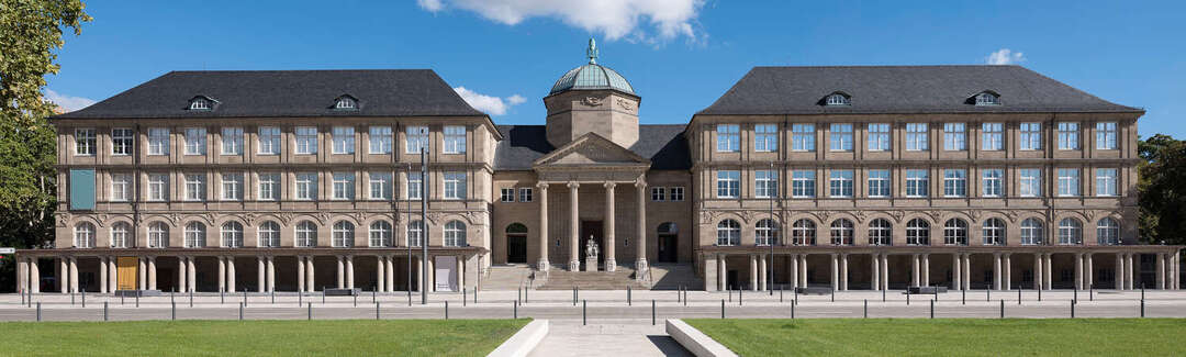 Museum Wiesbaden Fassade