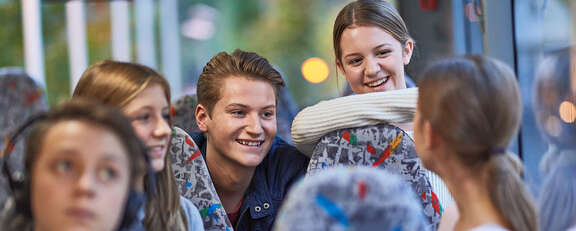 Headerbild: Schülerticket Hessen Headerbild: Schülerticket Hessen