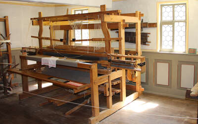 Vergrößerte Ansicht: Ein alter Webstuhl